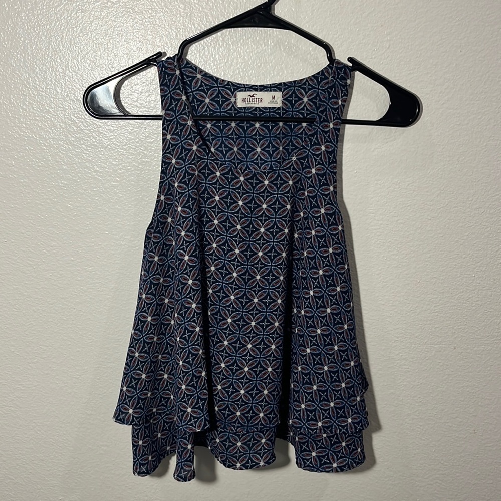 Hollister Tank